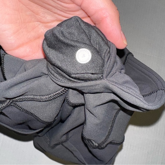 Lululemon All The Right Places Pant II 28" - Picture 6 of 6